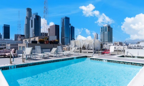 outdoor swimming pool